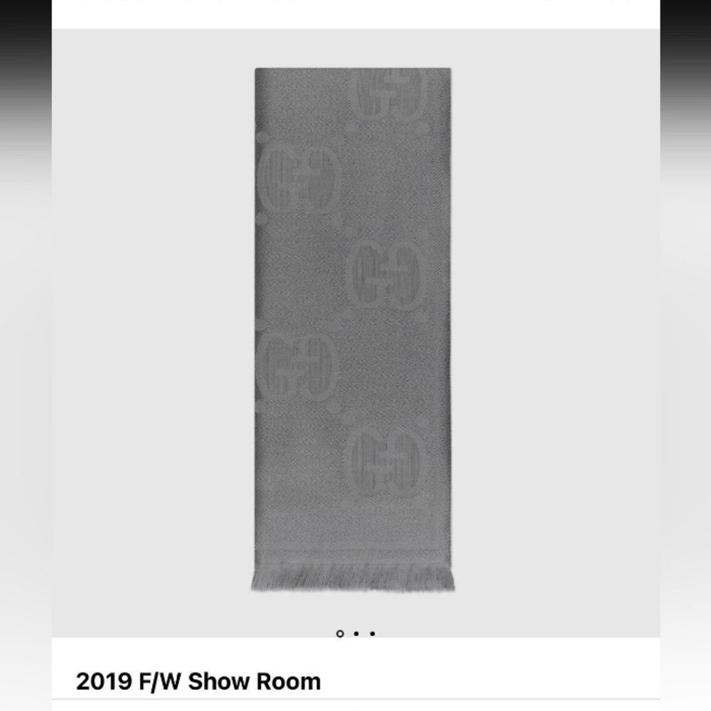 New Gray Wool Gucci Scarf unisex